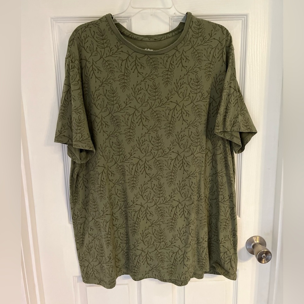 Goodfellow & Co Olive Green Leaf Pattern Men's Shirt